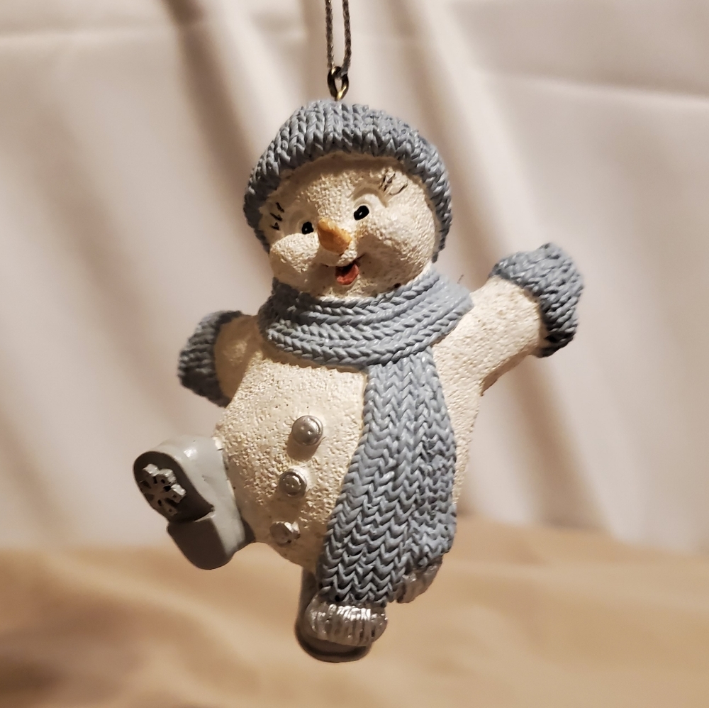 Snow buddy ornament